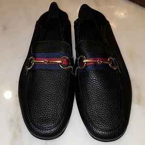 New Gucci leather loafers size 8.5, 41 europe